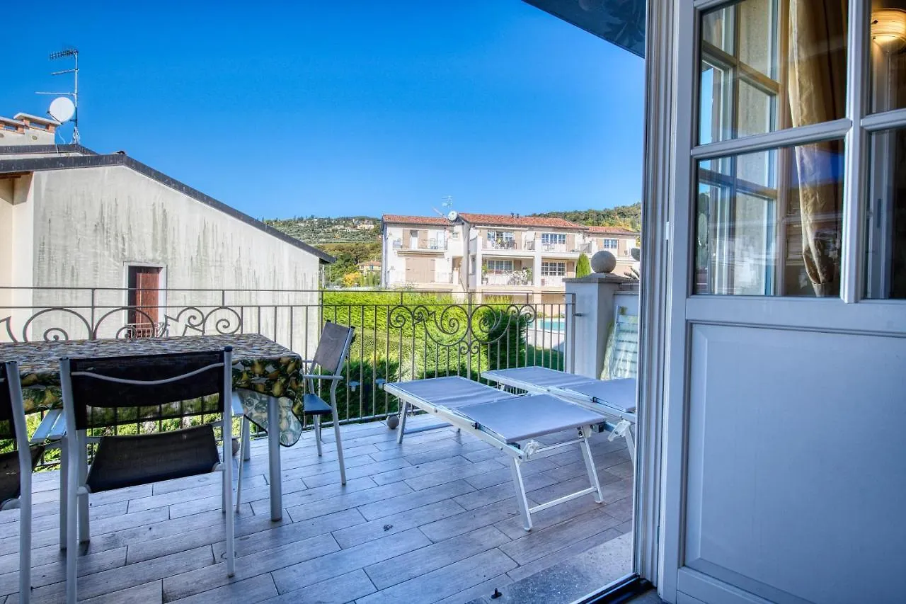 Apartmentsgarda - Corte Dei Molini Apartment Garda (Verona)