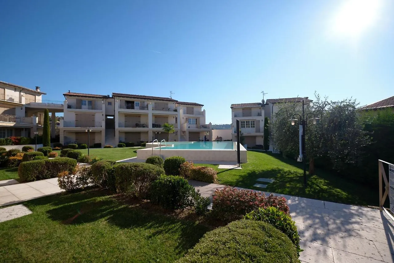 Apartmentsgarda - Corte Dei Molini Italy