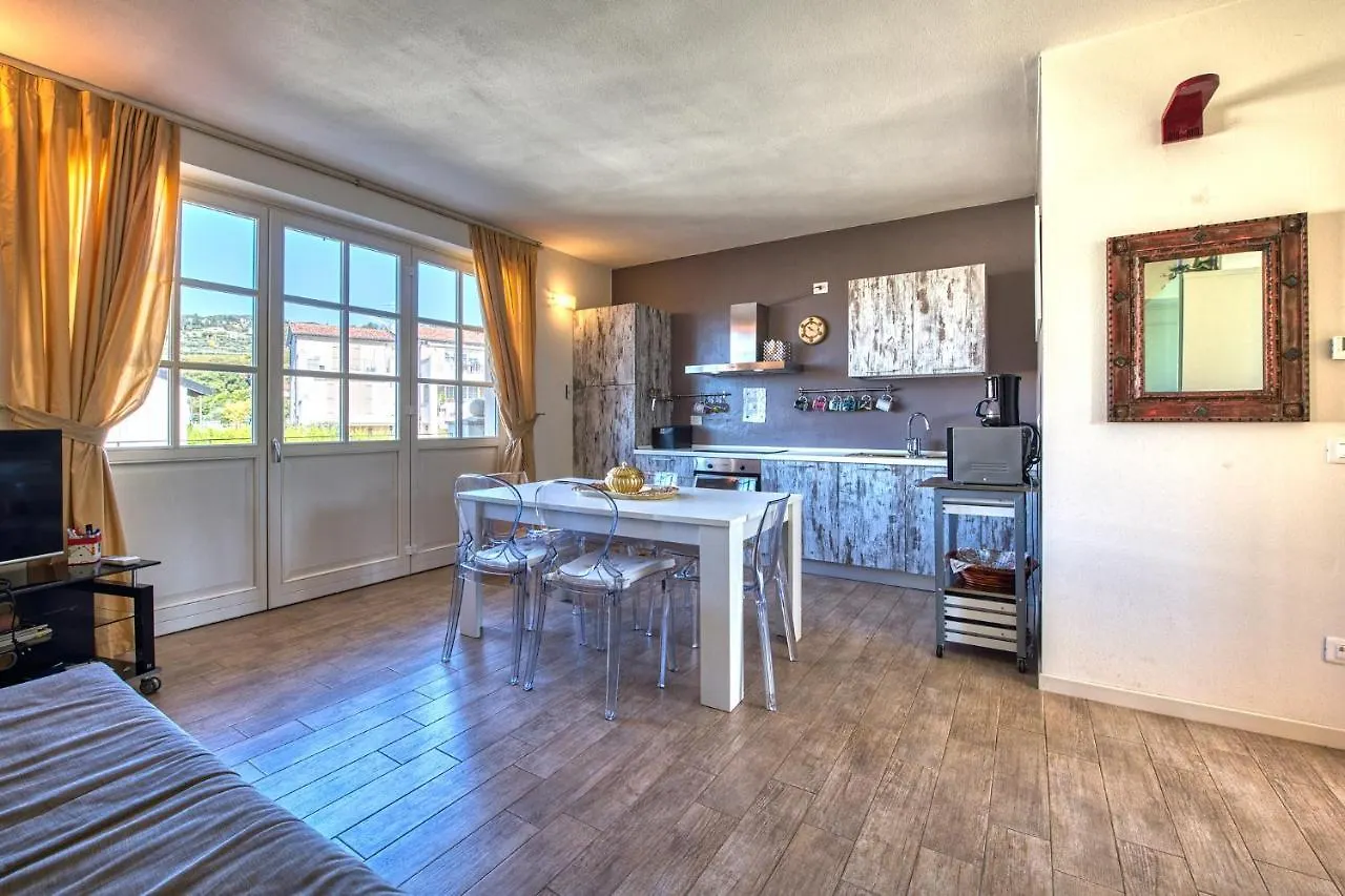 Apartmentsgarda - Corte Dei Molini 아파트