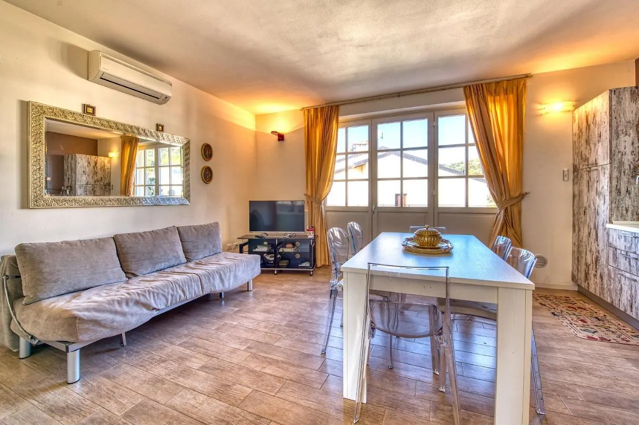 Apartmentsgarda - Corte Dei Molini 아파트 가르다